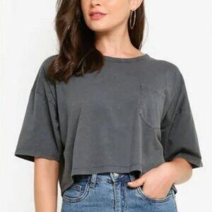 Cotton On Pocket Gray Cropped Tee